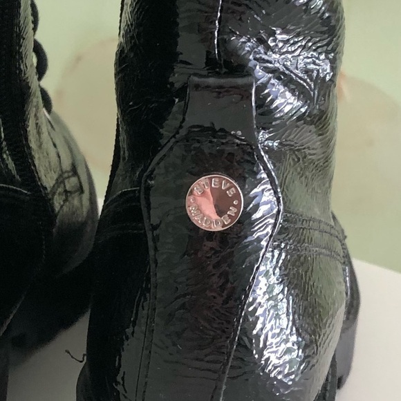 Steve Madden Patent Leather Chunky Platform Combat Moto Boots - Picture 10 of 12